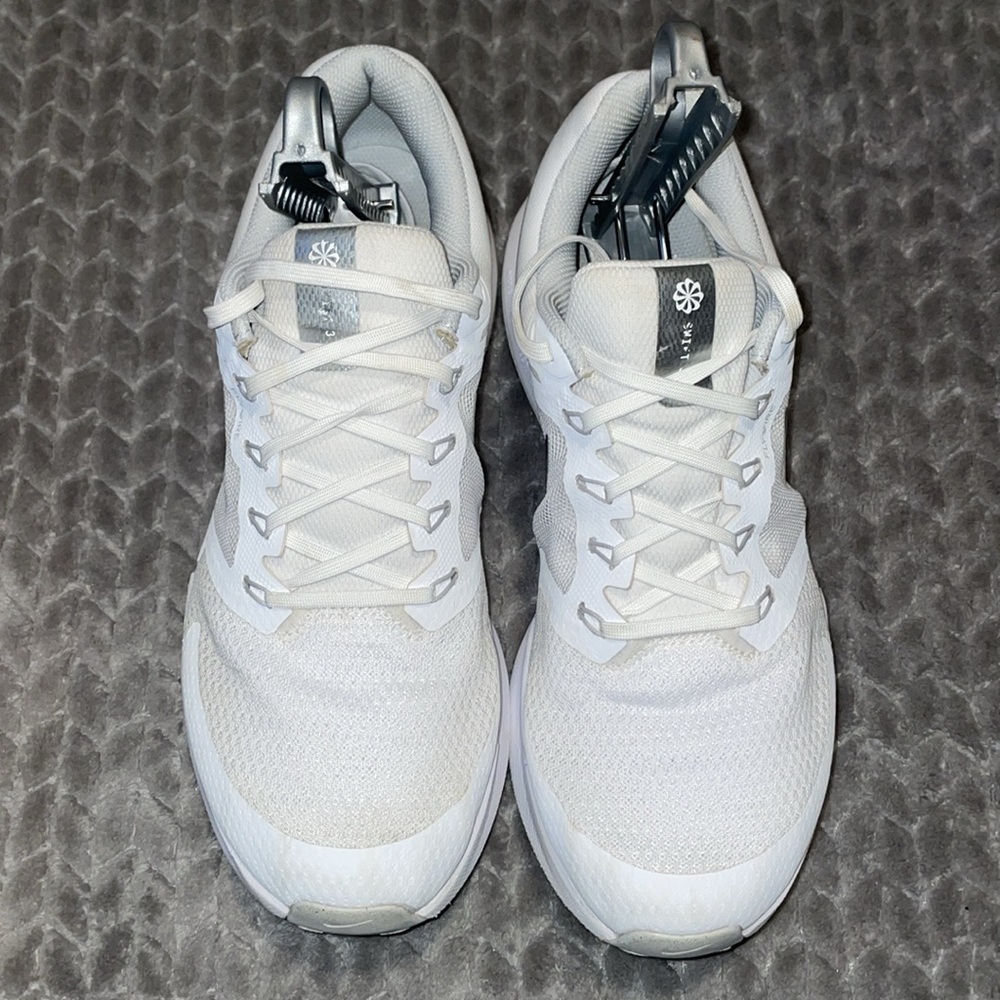Nike‎ Wmns Run Swift 3 White Metallic Silver Women Running Sports DR2698-101